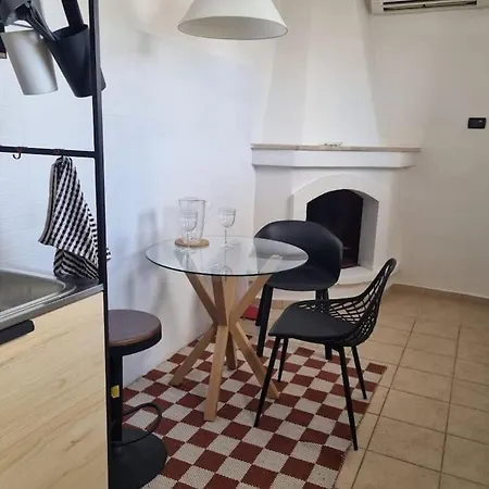 La Tana Del Bianconiglio * Ostuni
